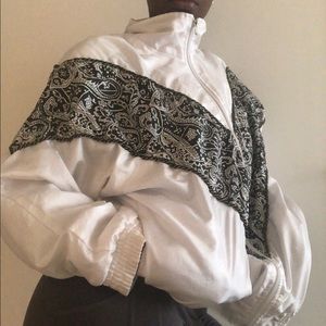 Black and white vintage sweater!